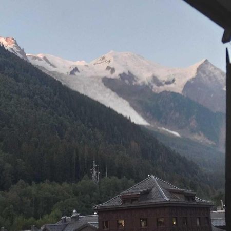 Apartamento Cocon Douillet Au Pied De L'Aiguille Du Midi Chamonix Mont Blanc Exterior foto