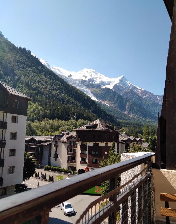 Apartamento Cocon Douillet Au Pied De L'Aiguille Du Midi Chamonix Mont Blanc Exterior foto