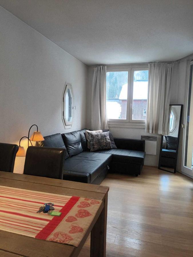 Apartamento Cocon Douillet Au Pied De L'Aiguille Du Midi Chamonix Mont Blanc Exterior foto